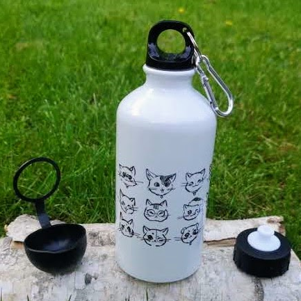 Juomapullo omasta kuvasta