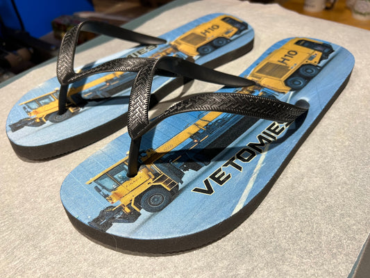 Sandaalit omasta kuvasta